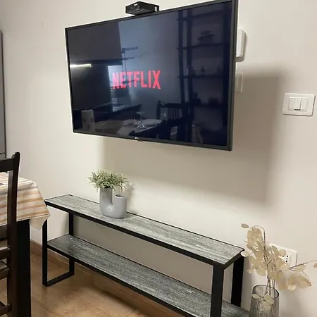 公寓 As Bllok 地拉那